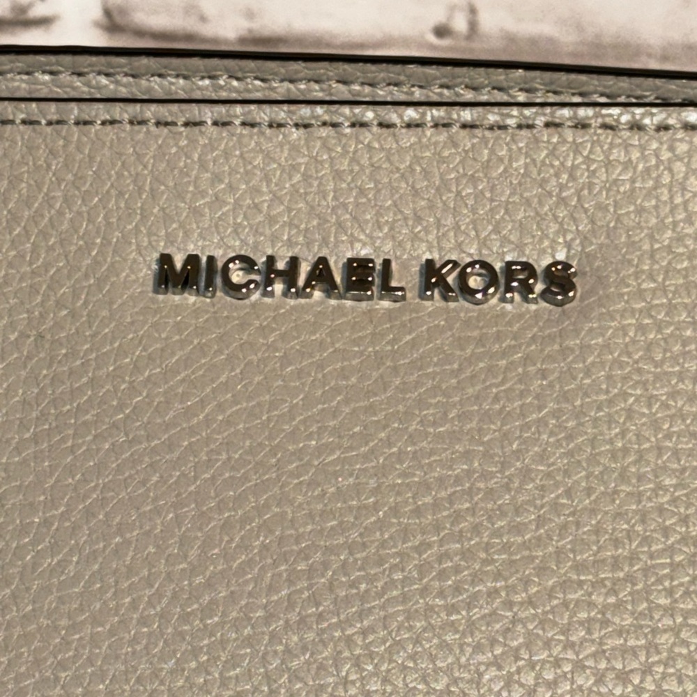 Michael Kors Kimberly Tote style Pebble Leather - Picture 4 of 11